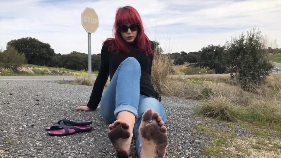 Candystart - Dirty feet soles walking and teasing